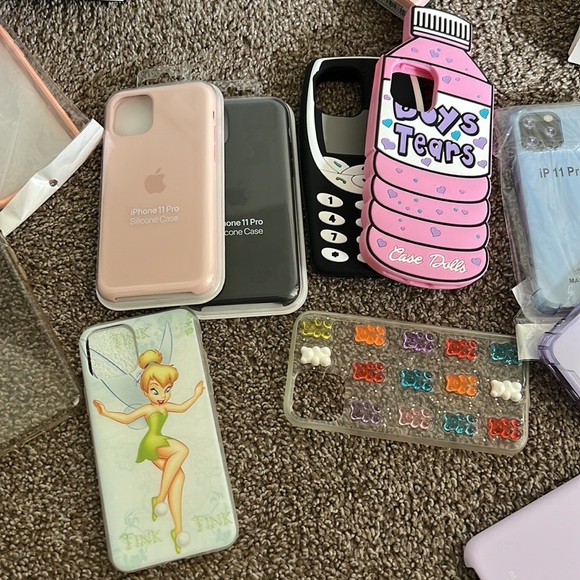 iPhone 11 Pro phone cases - Picture 2 of 5
